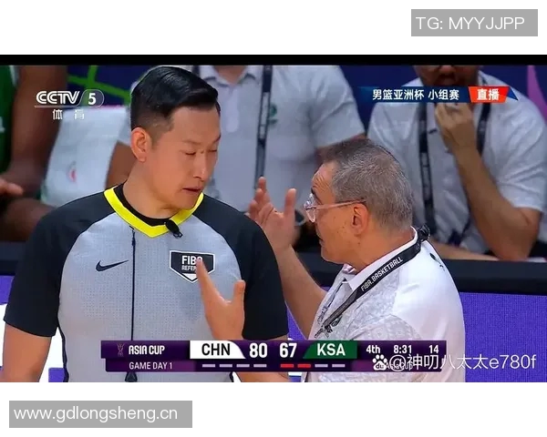 印尼主帅克鲁伊维特质疑科威特裁判执法沙特之战的合理性 印尼主帅克鲁伊维特质疑科威特裁判执法沙特之战的合理性