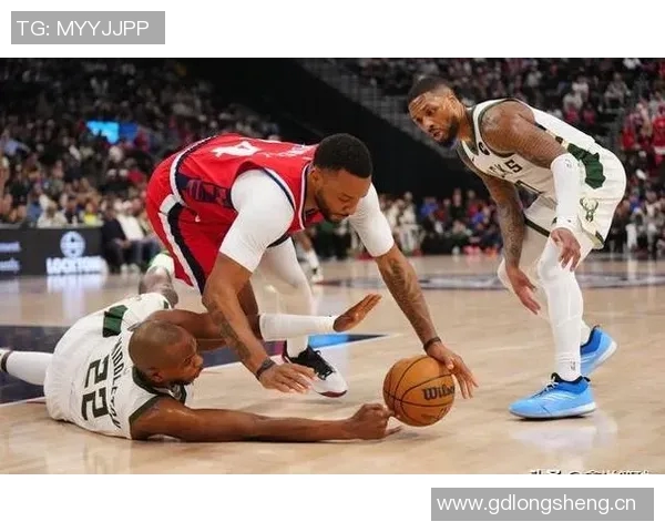 雄鹿首节火力全开狂砍40分小凯文波特与AJ格林联手助攻 雄鹿首节火力全开狂砍40分小凯文波特与AJ格林联手助攻