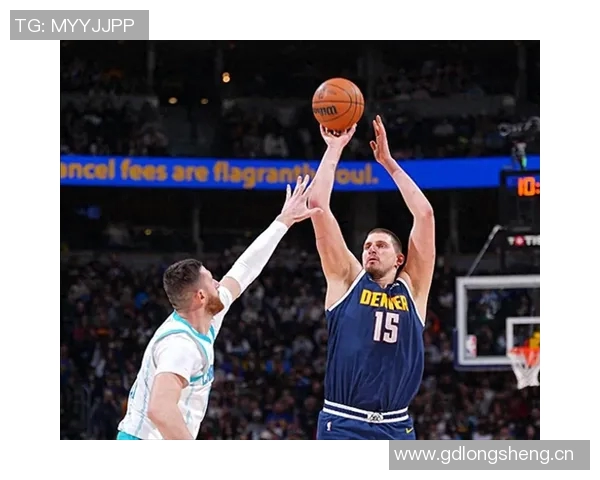 约基奇幽默回应夺冠热门称希望球队成为低调黑马逆袭成功