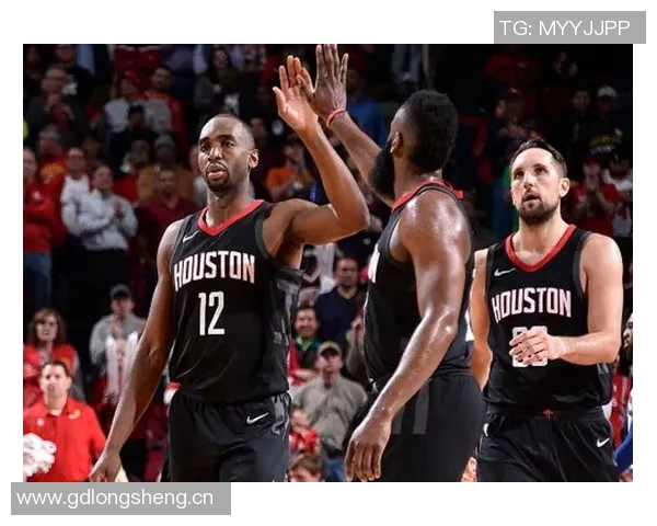 科尔安东尼分享里弗斯教练观点强调团队合作与胜利的重要性 科尔安东尼分享里弗斯教练观点强调团队合作与胜利的重要性