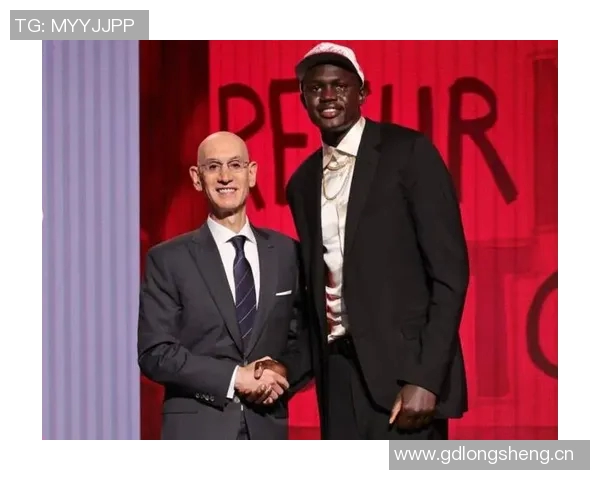 太阳队将以标准合同续约后卫乔丹古德温展现球队信心