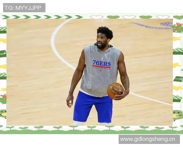 德里克怀特称恩比德为顶级大个子强调团队合作是限制他的关键