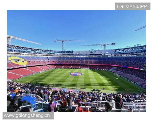 巴萨全力推进重返诺坎普计划新容量将提升至四万五千人 巴萨全力推进重返诺坎普计划新容量将提升至四万五千人