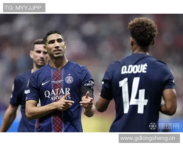 阿什拉夫谈主帅指导与非洲最佳球员的渴望与期待