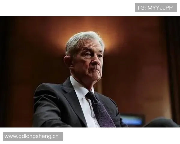 鲍威尔回应小卡事件称已离开快船不作评论引发热议