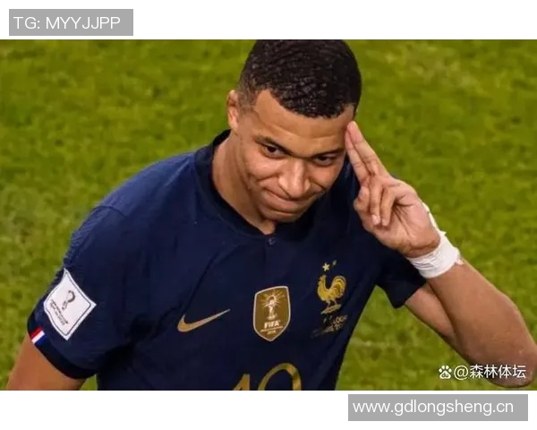 姆巴佩赛后庆祝献给11岁患病孩子展现温暖人性承诺感动全场