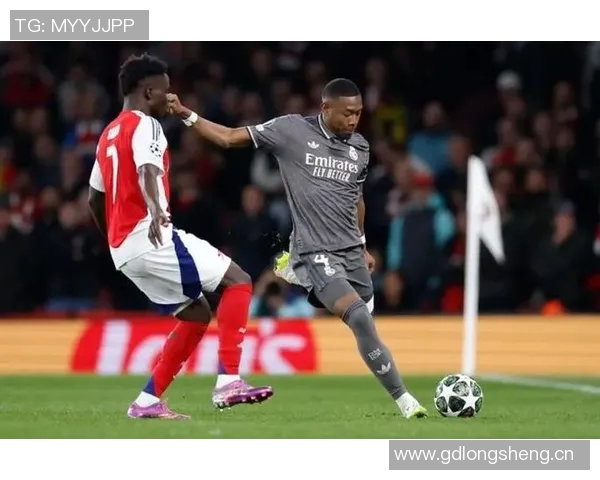 阿拉巴在皇马与国家队表现差异显著连续四场为奥地利出战