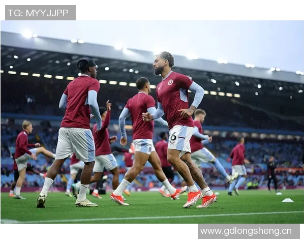 维拉官方宣布签下19岁格雷米奥边锋阿利松转会费达800万欧元