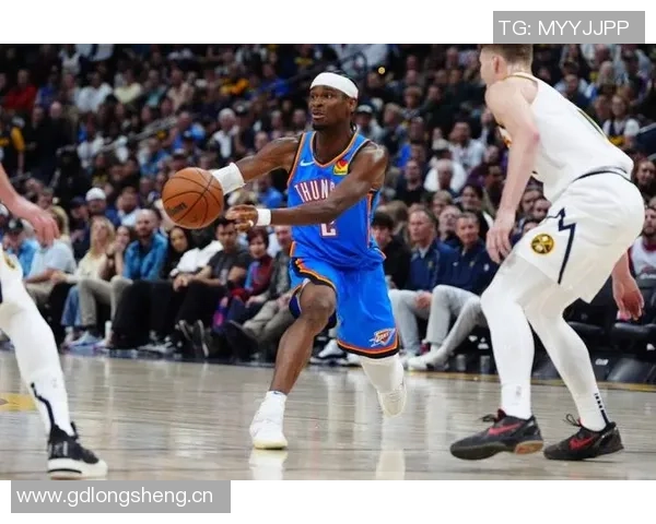 巴克利直言不信快船小卡难以平衡工作与篮球生涯