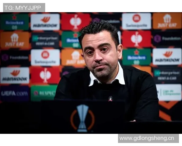 欧冠前夕拉波尔塔与弗里克会见莱万经纪人扎哈维探讨未来合作