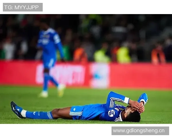 皇马内部气氛低迷球员对埃尔切平局反应强烈 皇马内部气氛低迷球员对埃尔切平局反应强烈