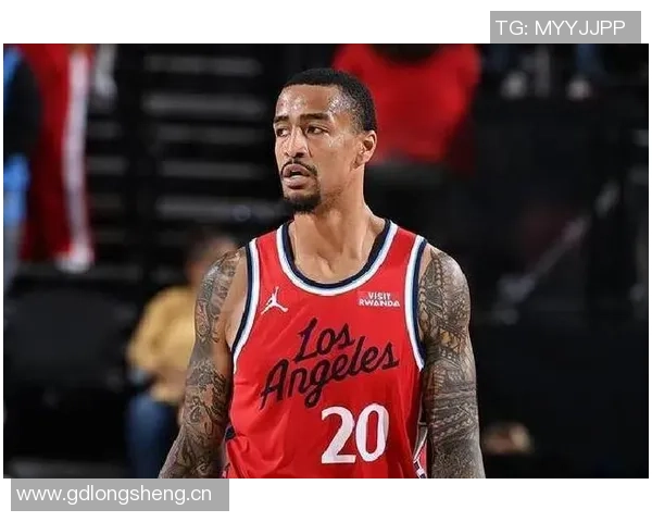 科林斯首发六场表现平平期待未能兑现命中率低迷引发关注