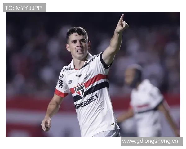 奥斯卡退役未官宣巴媒曝其希望解约前拿到百万欠薪