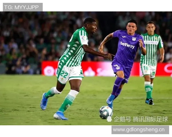 格里马尔多在药厂大放异彩9球5助助力球队重回巅峰