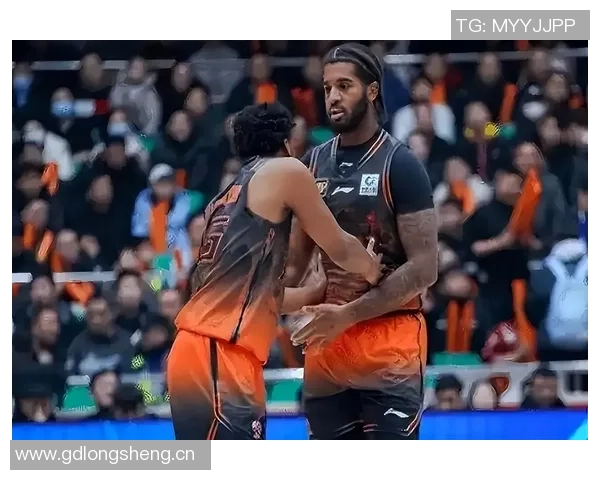 老鹰管理层认为交易里萨谢换浓眉不划算的深层原因分析