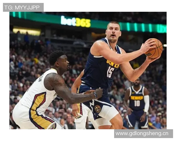 约基奇上半场表现惊艳9中8砍下23分7篮板3助攻三分球2中2状态火热