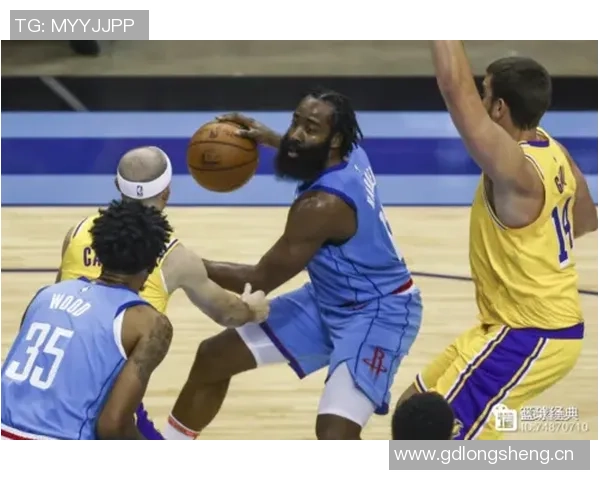 韦尔谈哈斯勒姆激励自己提升表现努力抢篮板追求更好表现