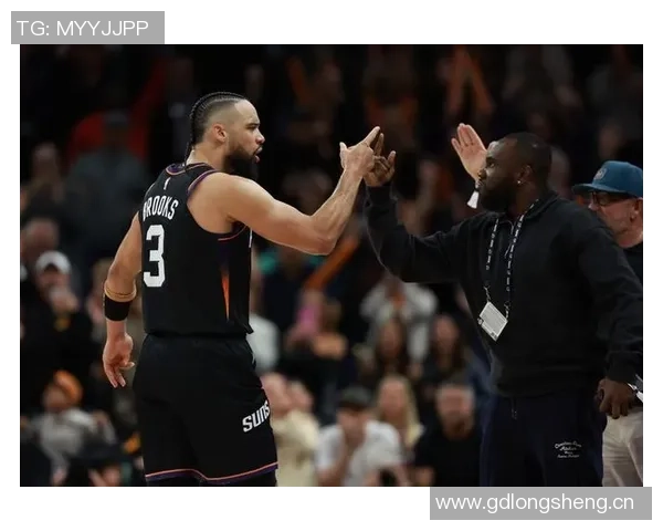 狄龙悄然改变太阳气质媒体人称其输出能力依旧强劲