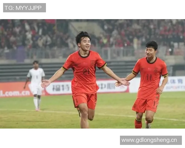 国少小组赛全胜晋级U17亚洲杯42球零失球展现强大实力